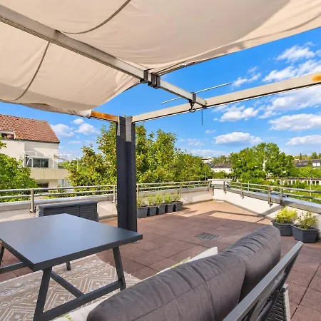 Apartment Helles Penthouse Mit Dachterrasse *