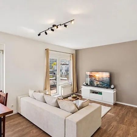 Helles Penthouse Mit Dachterrasse * Wiesbaden